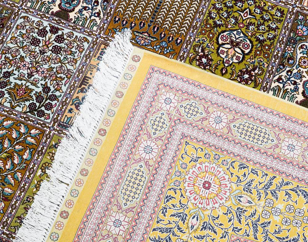 Four Season Silk Floral Carpet