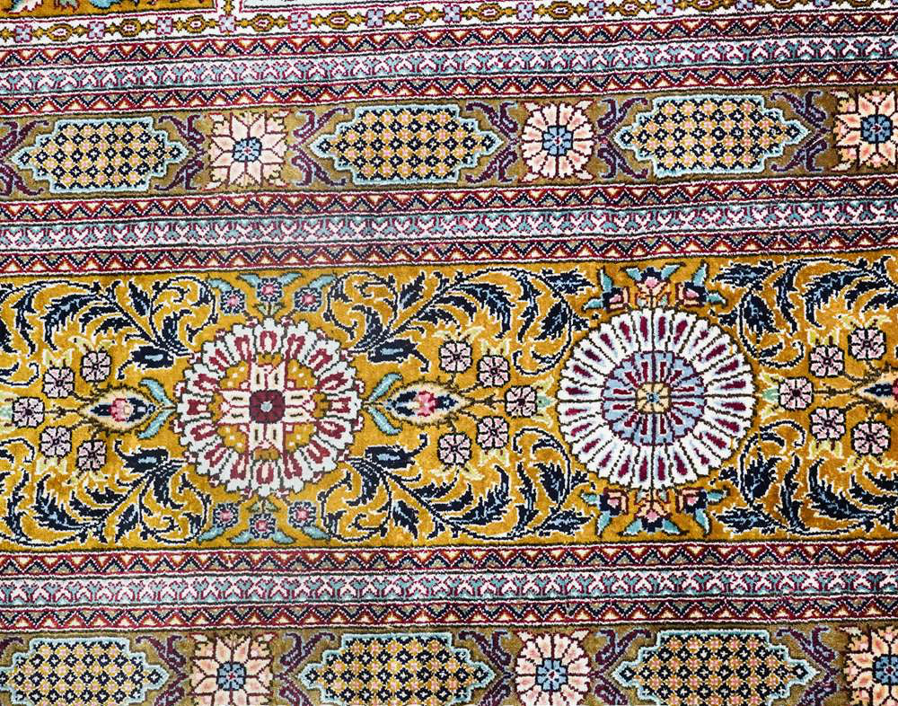 Four Season Silk Floral Carpet