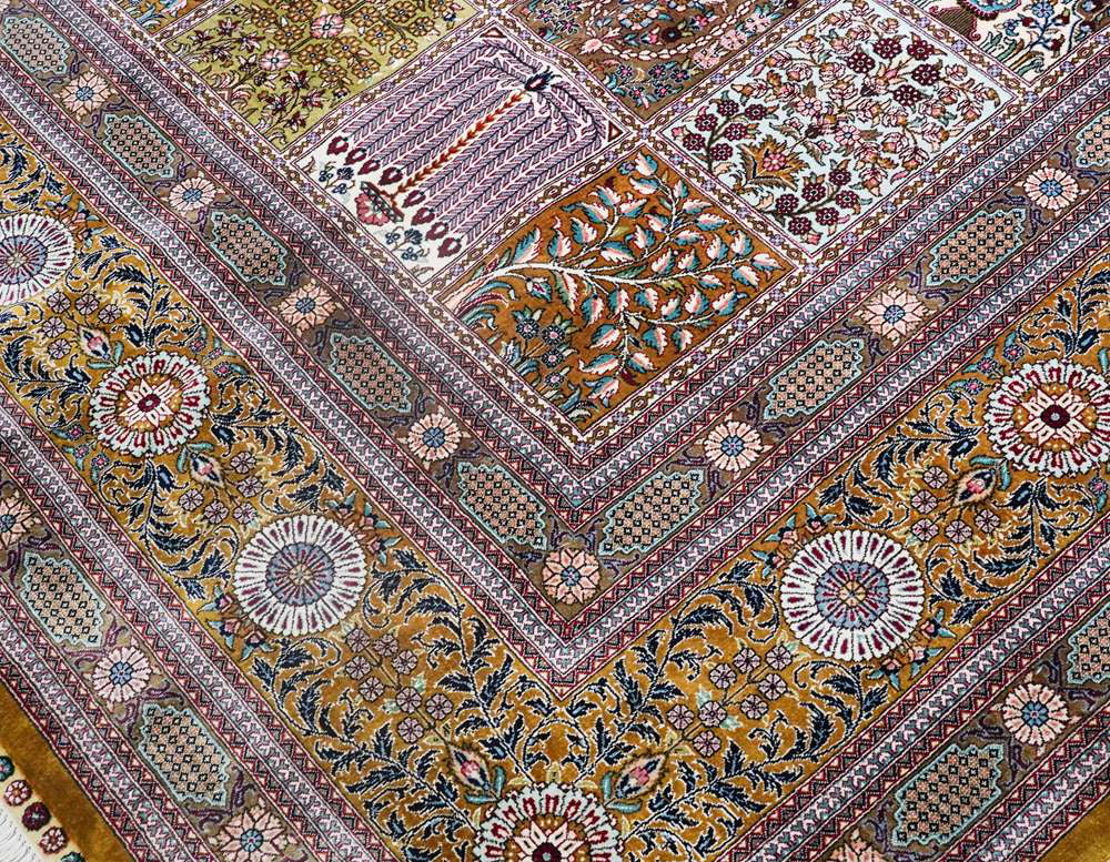 Four Season Silk Floral Carpet